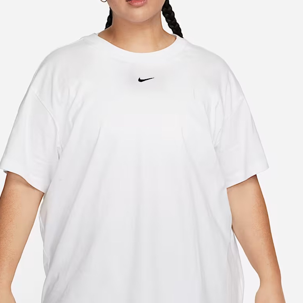 Nike White shirt Dri fit 3x women’s brand new 🆕 with tags